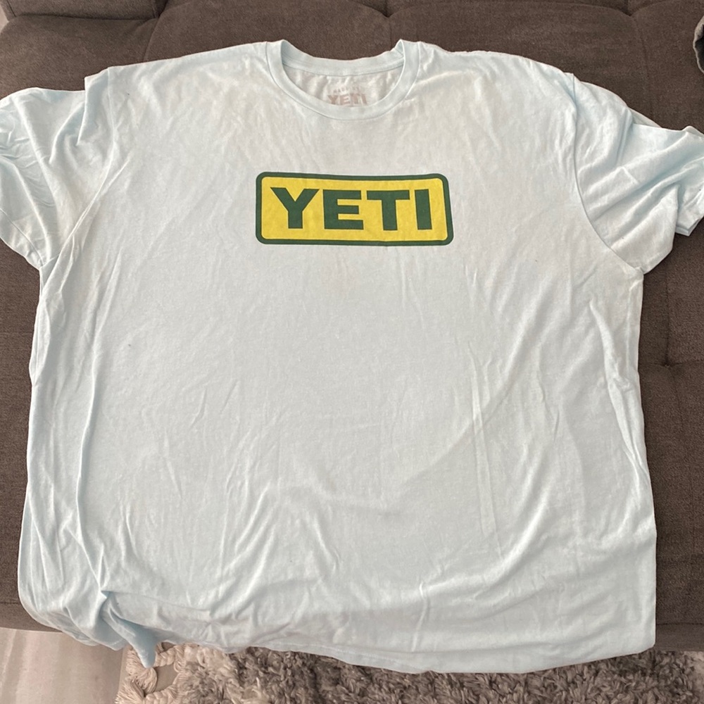YETI t shirt, GUC